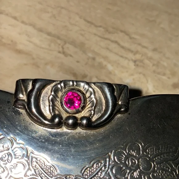 Vintage Jewelry Box Chrome Heart Velvet Inside Extra Large Substantial 80’s - Picture 4 of 6